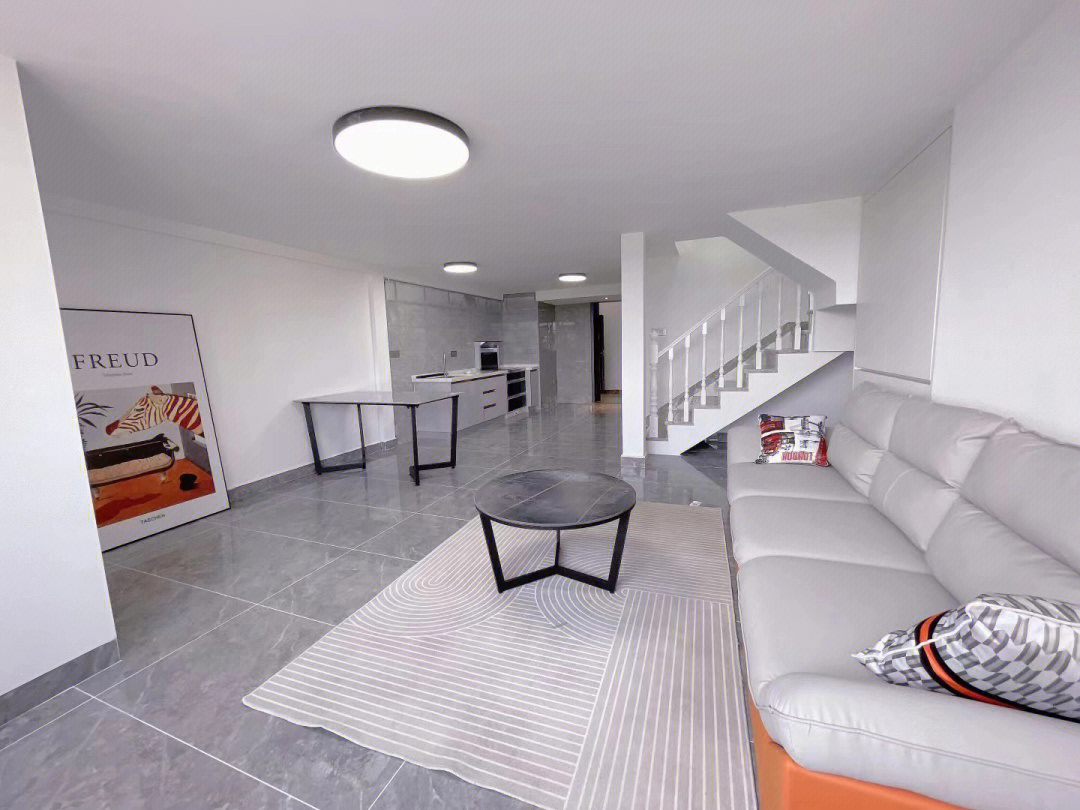 復(fù)式裝修 小復(fù)式樓裝修效果圖_16樓頂層復(fù)式好不好_廈門(mén)復(fù)式樓裝修