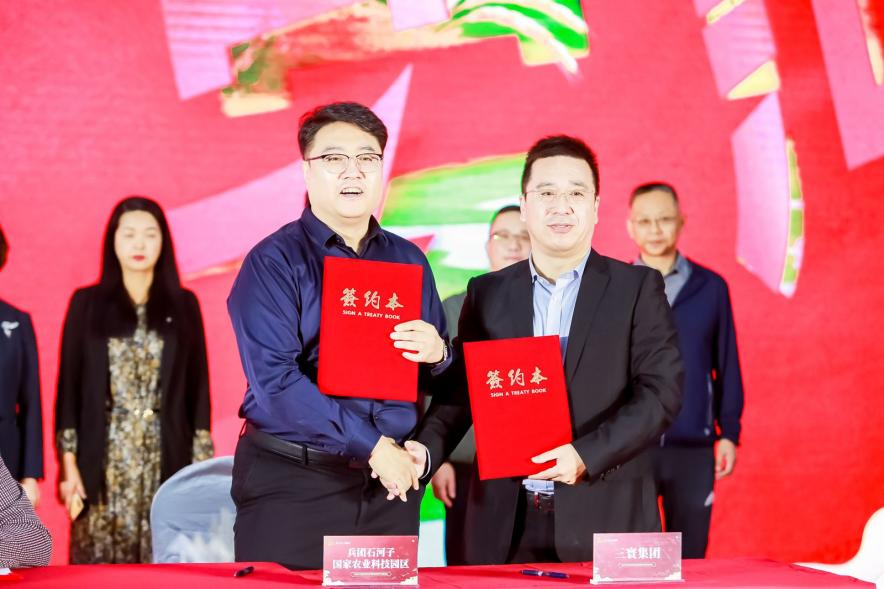 展銷、簽約、洽談、直播精彩不斷 “石河子參展團(tuán)”火出了圈_展銷、簽約、洽談、直播精彩不斷 “石河子參展團(tuán)”火出了圈_