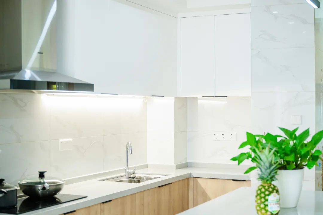 廈門簡約裝修_現(xiàn)代簡約裝修效果圖_簡約裝修效果圖