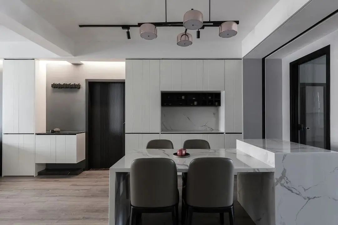 廈門簡約裝修_簡約裝修效果圖_現(xiàn)代簡約裝修效果圖