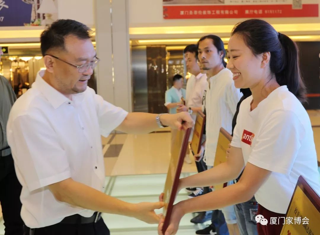 廈門裝修設(shè)計師排行榜_廈門裝修市設(shè)計公司排名_廈門市裝修設(shè)計