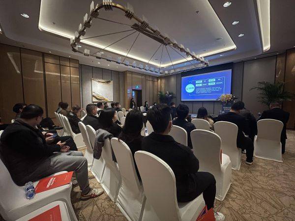 智裝未來(lái) 合作共贏 曠遠(yuǎn) e 家平臺(tái)推介會(huì)在廈門圓滿舉行