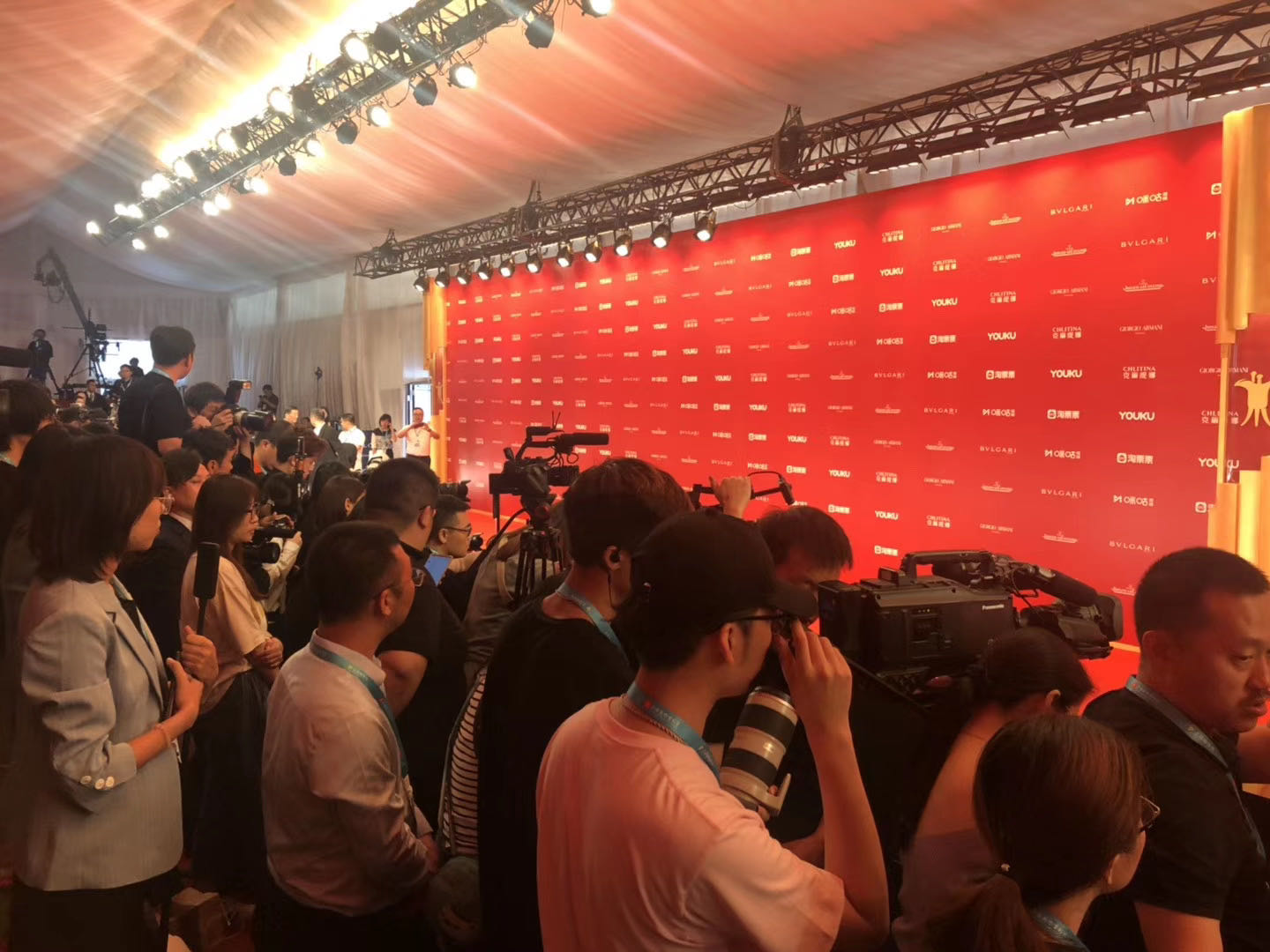 廈門(mén)會(huì)議布置_廈門(mén)會(huì)議場(chǎng)所_廈門(mén)會(huì)場(chǎng)布置