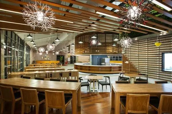 廈門辦公室裝修設(shè)計(jì)_廈門辦公室裝修公司_廈門辦公裝修設(shè)計(jì)公司