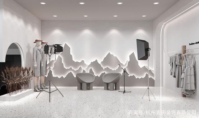 小型直播間裝修方案設(shè)計(jì)（直播間裝修技巧和打造一個(gè)觀感又好又吸引粉絲的直播間分享）