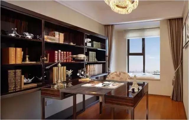 150㎡戶型四間朝南，一個(gè)創(chuàng)新的戶型，我不允許它有1㎡的浪費(fèi)。