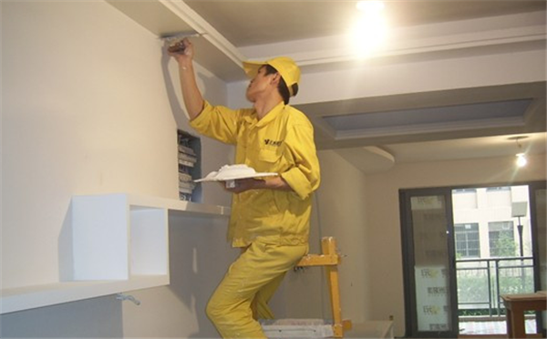 廈門(mén)裝修工人_廈門(mén)裝修散工_廈門(mén)工人裝修公司電話