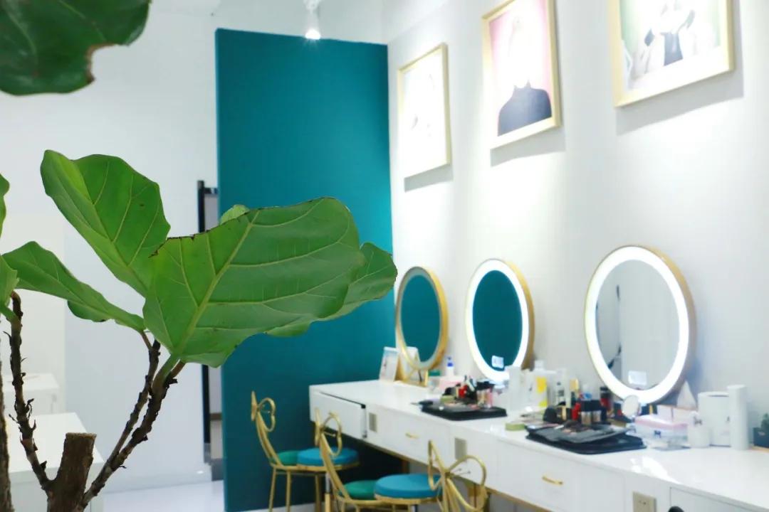 廈門裝修專業(yè)設(shè)計(jì)師招聘_廈門裝修專業(yè)設(shè)計(jì)公司排名_廈門專業(yè)裝修設(shè)計(jì)