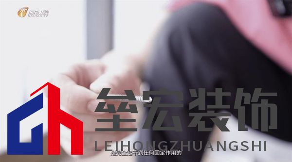 海南“摩羯”吹毀門窗造成千萬個破碎的家，是天災(zāi)還是“人禍”