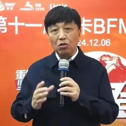 重塑信心，堅定信念，逆境攀登！