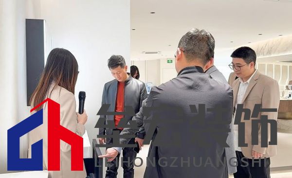 十大衛(wèi)浴品牌-鷹衛(wèi)?。簞?wù)實創(chuàng)新，共謀發(fā)展，全力開啟2025新征程！